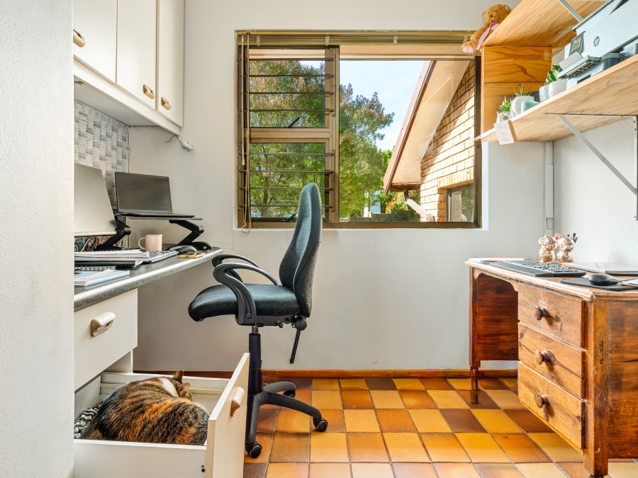 6 Bedroom Property for Sale in The Village Western Cape